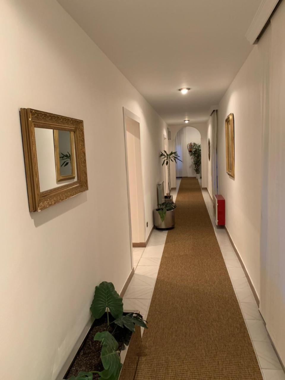 Hostal Cervantes Valdemoro Bagian luar foto